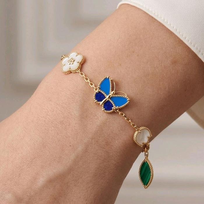 Lucky Spring Butterfly Bracelet 5 motifs 18K / Diamond Jewelry / 449GBD1285RY