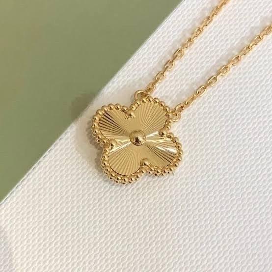 Clover Necklace Gold Vintage 18K Diamond Jewelry-388KBD3000LS-(1100HT)