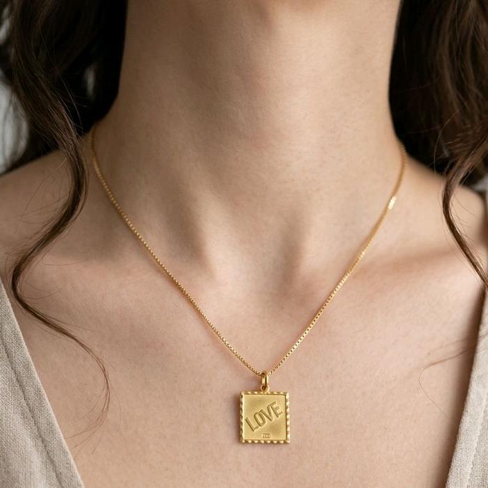 Love Yellow Gold Pendant 23K / Liontin Emas Love 23K / Diamond Jewelry / 293LMSWP3
