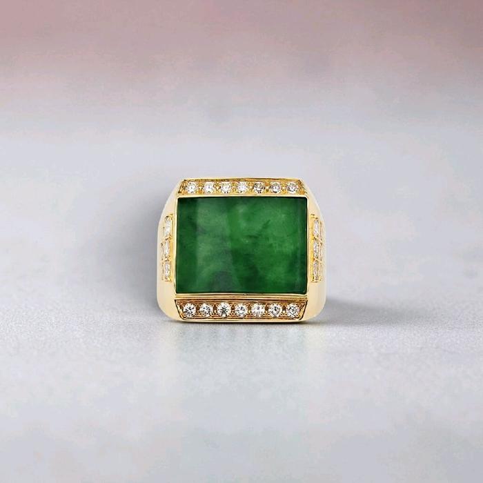 Men's jade and diamond ring 18K / Cincin giok dan diamond pria 18K / Diamond Jewelry / JR0051289
