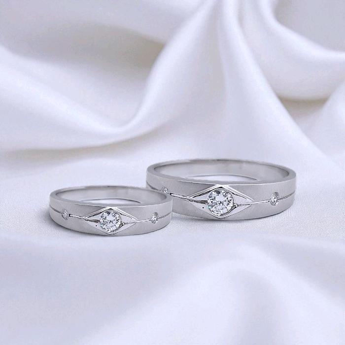 Wedding Ring Triple Diamond 18K / Cincin Nikah Triple Berlian 18K / Diamond Jewelry 59CBNKH6194WPLS - 60CBNKH8588WPLS