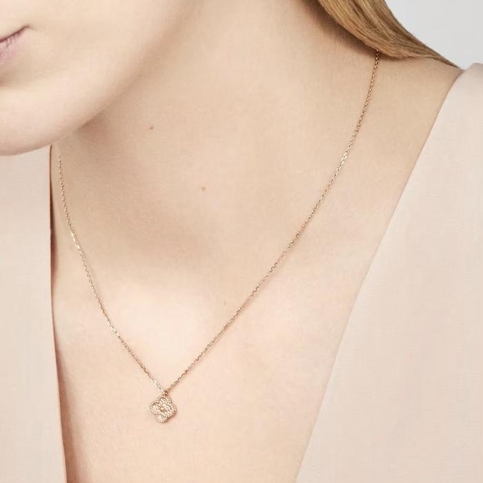 Vca Vintage/sweet alhambra gold bracelet 18K Gold Diamond Jewelry