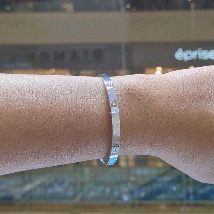 Love mediumBracelet 18K / Diamond Jewelry 394GBD2440RY