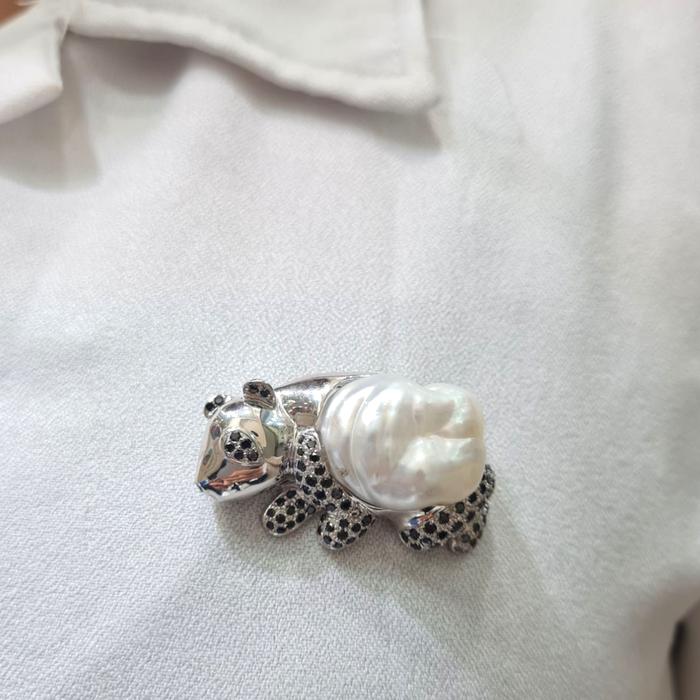 Panda Pearl Black Diamond 18K / Diamond Jewelry