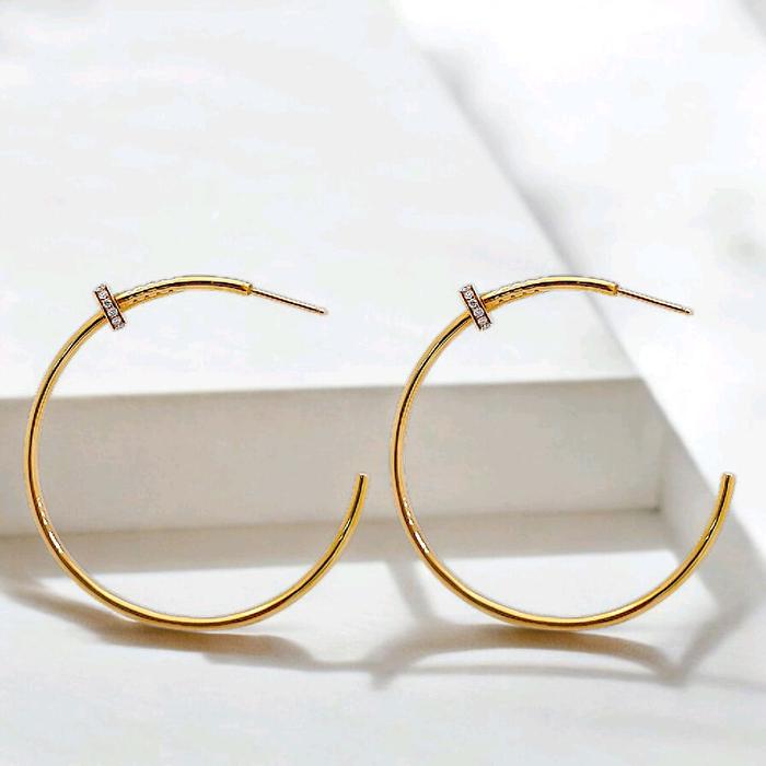 Hoop nail earring Diamond Earring 18K/Diamond Jewelry/ Anting hoop paku emas berlian juste