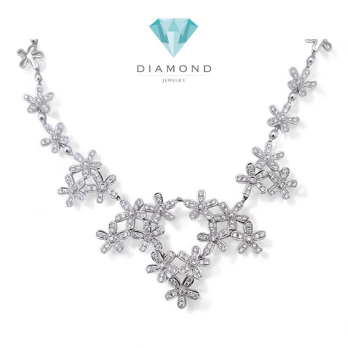 Flower Diamond Necklace / Diamomd Jewelry