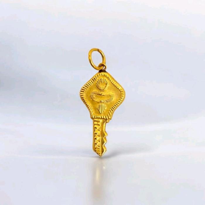 Gold Key Pendant 23K / Liontin Emas Kunci 23K / Diamond Jewelry / 230LMSWP1