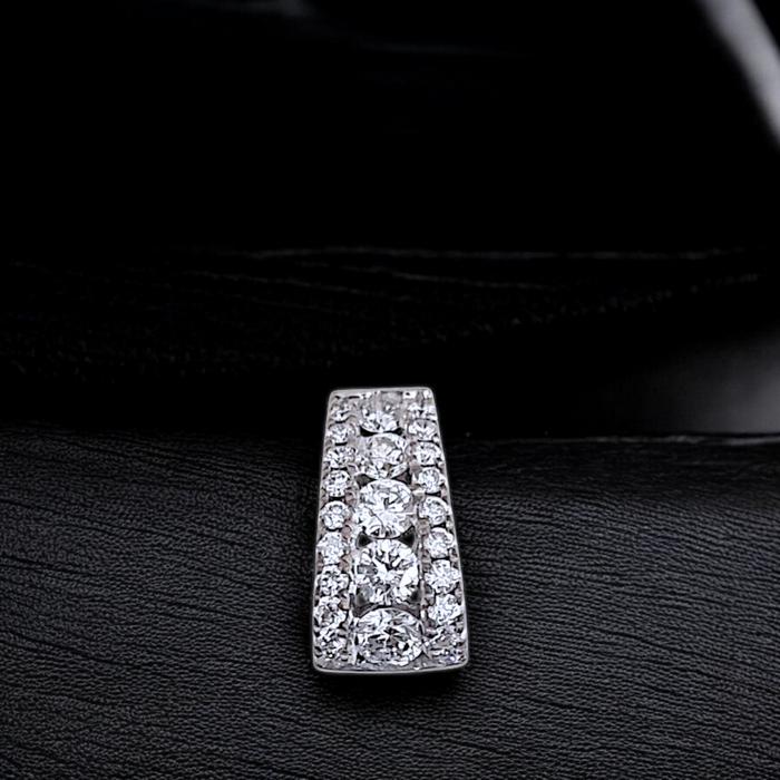 Liontin Diamond Trapesium stack18K / diamond pendant trapesium stackDiamond Jewelry