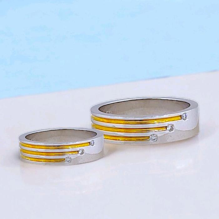 Wedding Ring 3 Strip Diamond 18K / Cincin Nikah 3 Garis  Diamond  18K / Diamond Jewelry 19CBNKH503WPLS - 20CBNKH610WPLS-HT