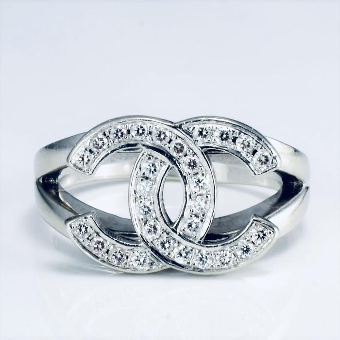 Inspired Double C Diamond Ring 18 k gold Diamond Jewelry