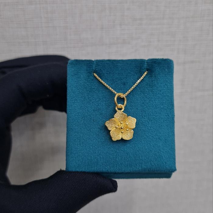 Liontin Mas Bunga Yellow Gold 24K-Diamond Jewelry