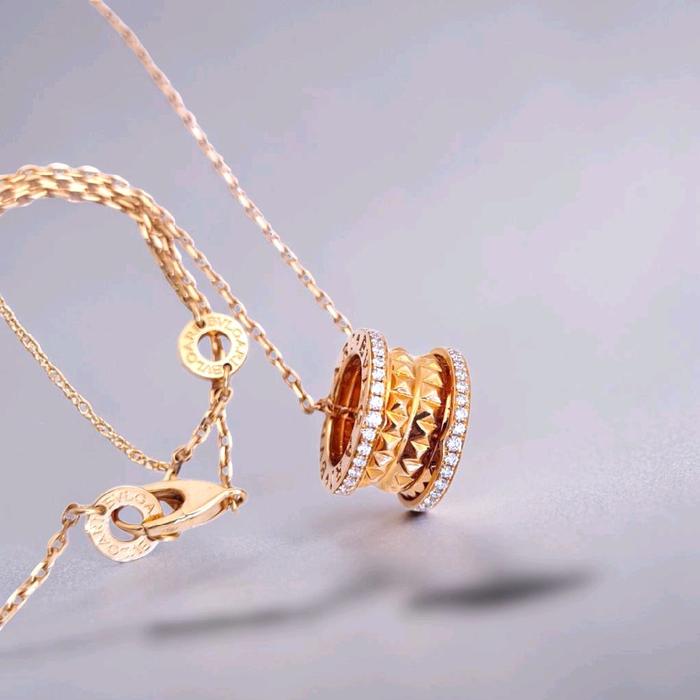 B.Zero1 Rock Diamond Necklace 18K / Diamond Jewelry / 160KBD19150OAB