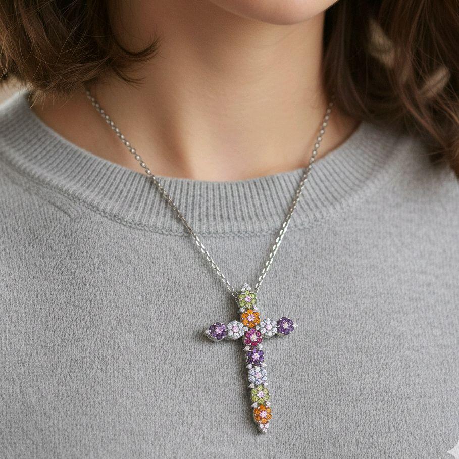 Cross Flower Diamond Pendant 18K / Liontin Berlian Salib Bunga 18K / Diamond Jewelry 3LBGT890 - HT