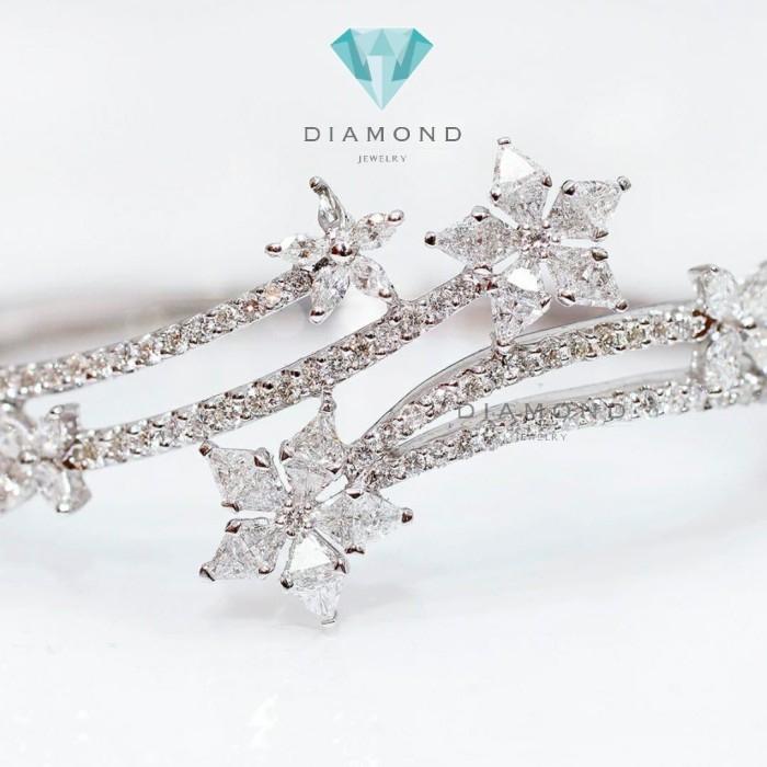 Star diamond Bangle- Diamond Jewelry - White 0303041