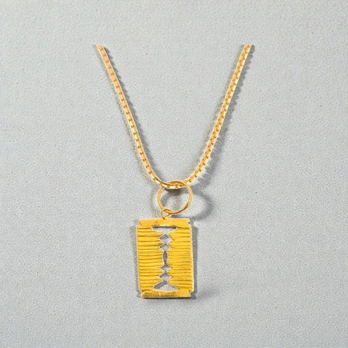 Yellow Gold Razor Pendant 23K / Liontin Emas Silet 23K / Diamond Jewelry /  289LMSWP1