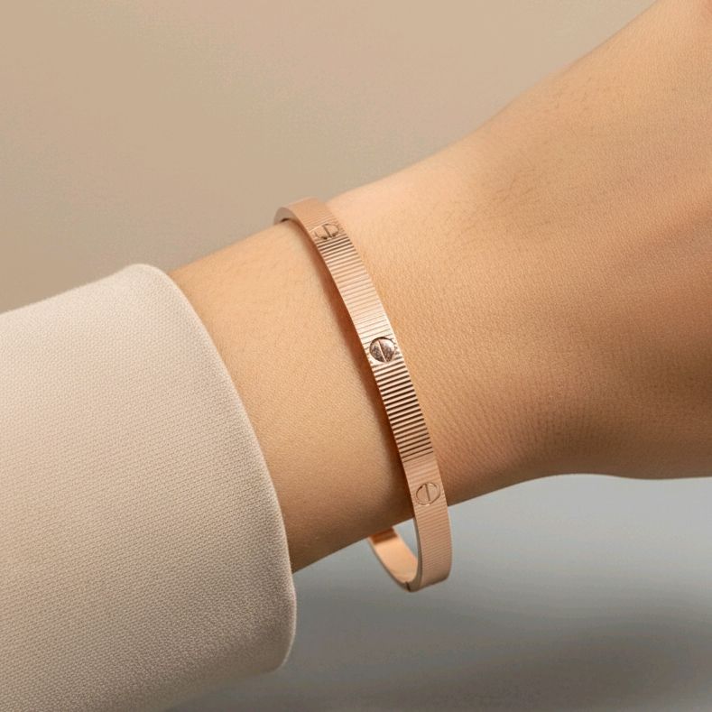 Love Gold Bangle 17K / Gelang Emas Love 17K / Diamond Jewelry / 478GMS757LS