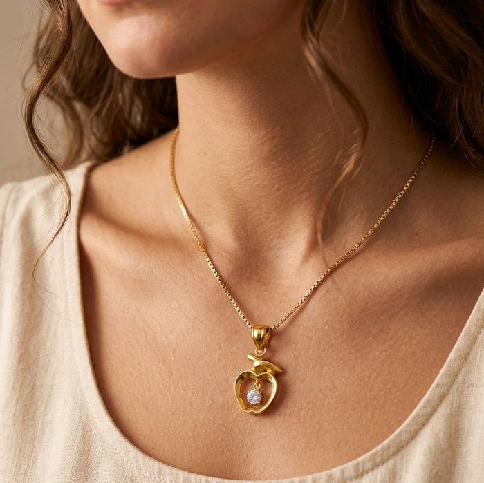 Gold Apple Pendants 23K / Liontin Emas Apel 23K / Diamond Jewelry / 249LMSWP3