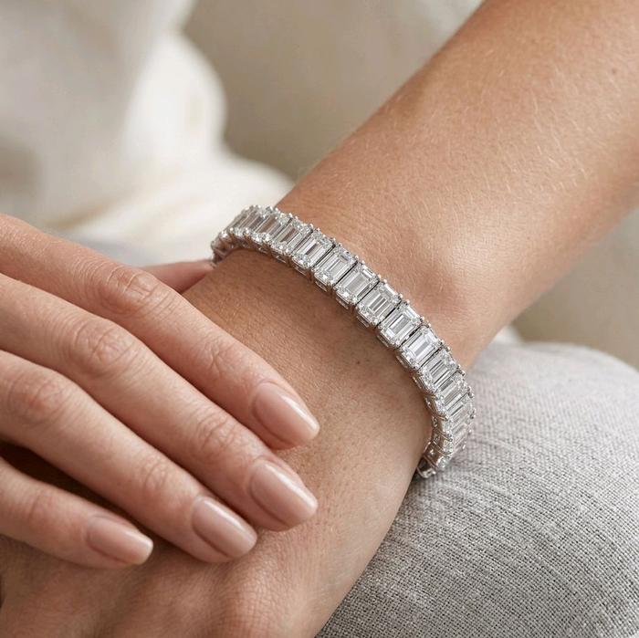 Baguette Diamond Bracelet 18K / Gelang Berlian Baguette 18K / Diamond Jewelry / 9GB14000PGK