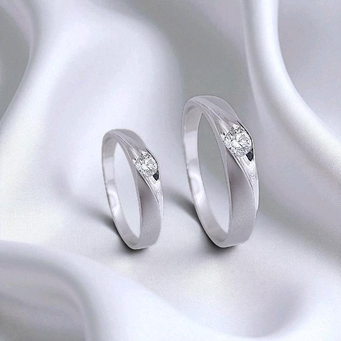Classic Wedding Ring 18K / Cincin Nikah Klasik 18K / Diamond Jewelry 70CBNKH8664WPLS - 69CBNKH4484WPLS