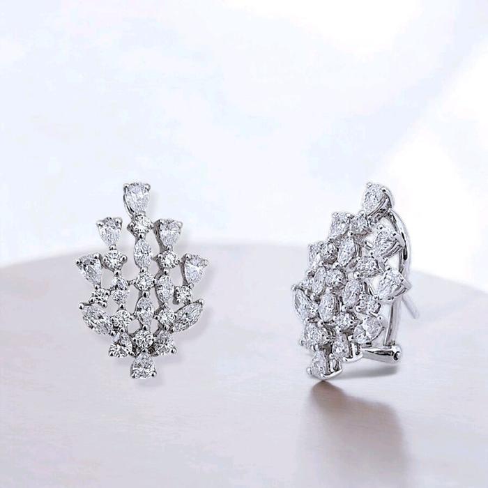 Leaf Diamond Earring 18K / Diamond Jewelry