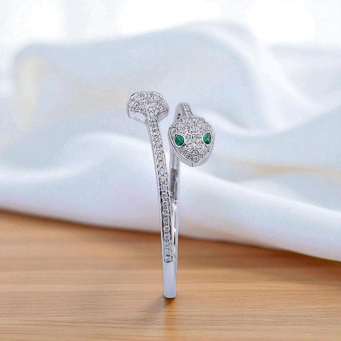 Ulo Diamond Bangle 18K / Diamond Jewelry