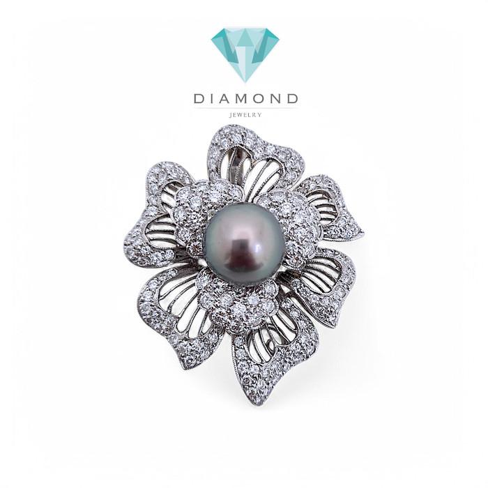 Liontin Flower Pearl Diamond 18K / Diamond Jewelry
