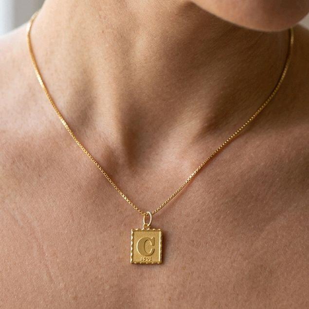 Letter C Box Gold Pendants 23K / Liontin Emas Kotak Huruf C 23K / Diamond Jewelry / 214LMSWP1