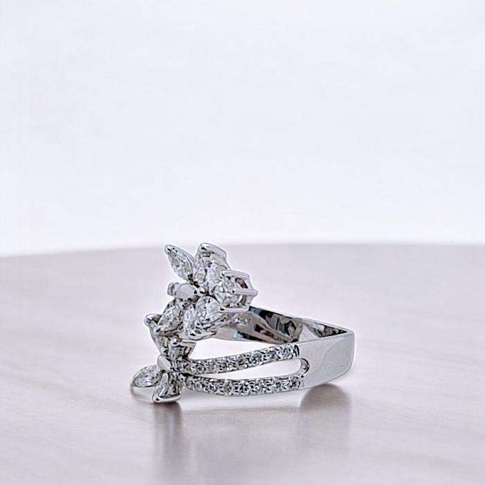Butterfly Vintage Diamond Ring 18K / Diamond Jewelry/ cincinn  Emas Berlian bunga kupu