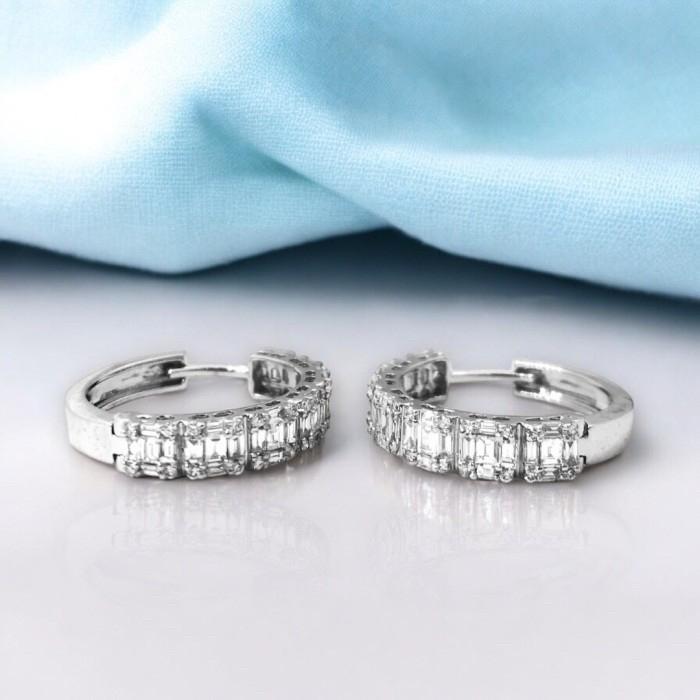 Baguette diamond hoop earring 18k/anting hoop berlian baguette/anting berlian clara baguette-Diamond Jewelry