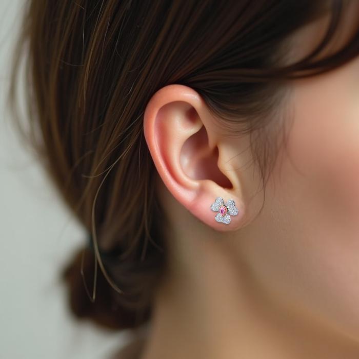 Pink Diamond Fleur Earring Flower 18k/ Anting Berlian Emas Putih - white gold