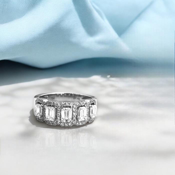 Cincin  berlian diamond baguette listring halo18k/diamond ring baguette listring halo 18k- diamond jewelry