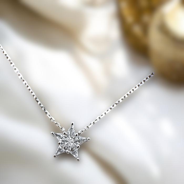 Star Diamond Pendant/Kalung Berlian Model Bintang 18K / Diamond Jewelry