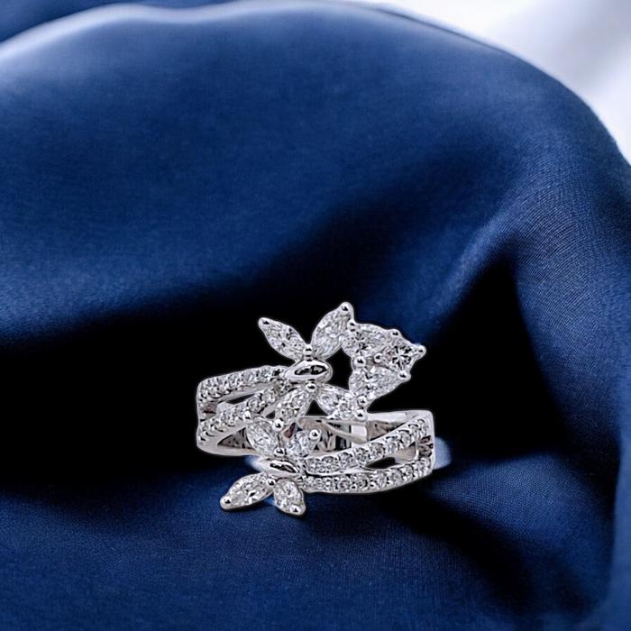Butterfly Vintage Diamond Ring 18K / Diamond Jewelry/ cincinn  Emas Berlian bunga kupu