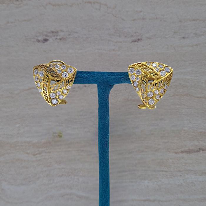 Anting Mas Segitiga 23K-Diamond Jewelry