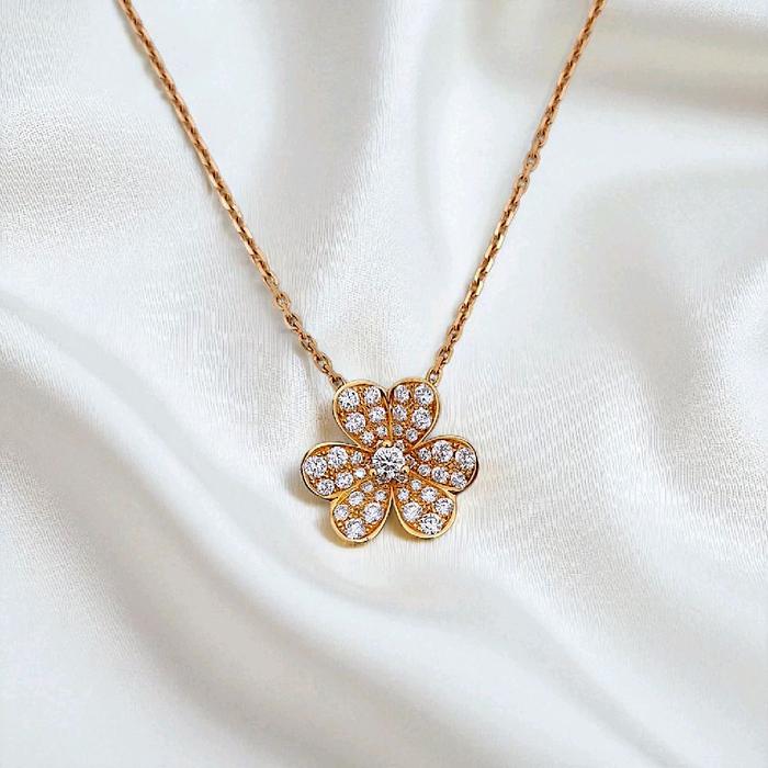Frivole Diamond Necklace 18K / Kalung Berlian Frivole 18K / Diamond Necklace 406KBD15000RY