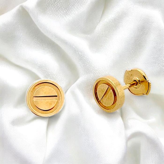 Love Stud Earring 18K / Diamond Earring 331ABD265RY