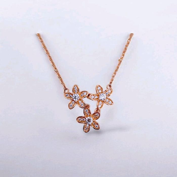 Triple Flower Rose Gold Necklace 17K / Diamond Jewelry / 453KMS269LS