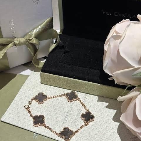 Clover Vintage Bracelet Grey Obsidian 18K-Diamond Jewelry-360GBD1096RY-HT