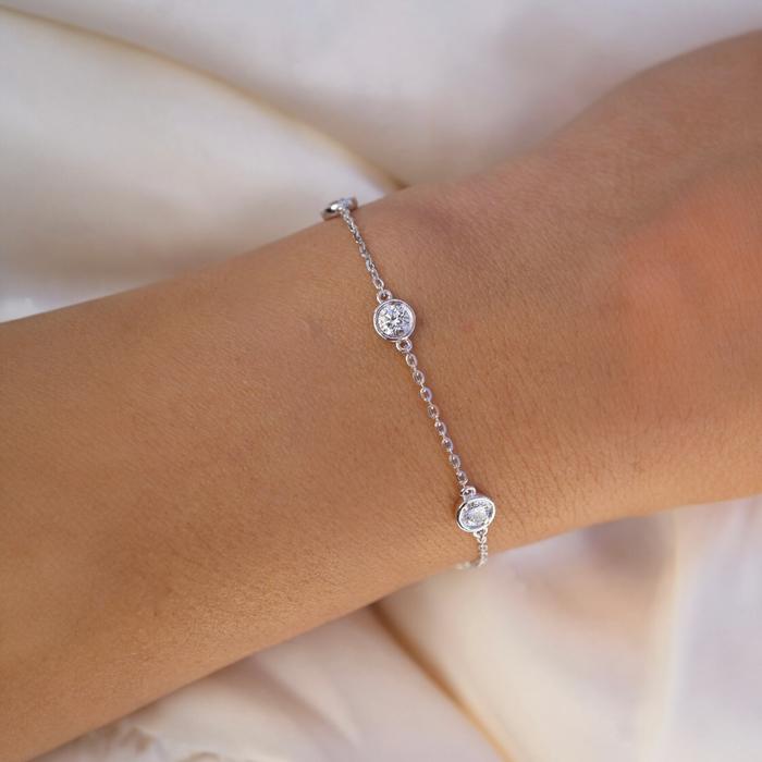 Gelang Diamond Solitaire 18k Stacking Medium/small-Diamond Jewelry