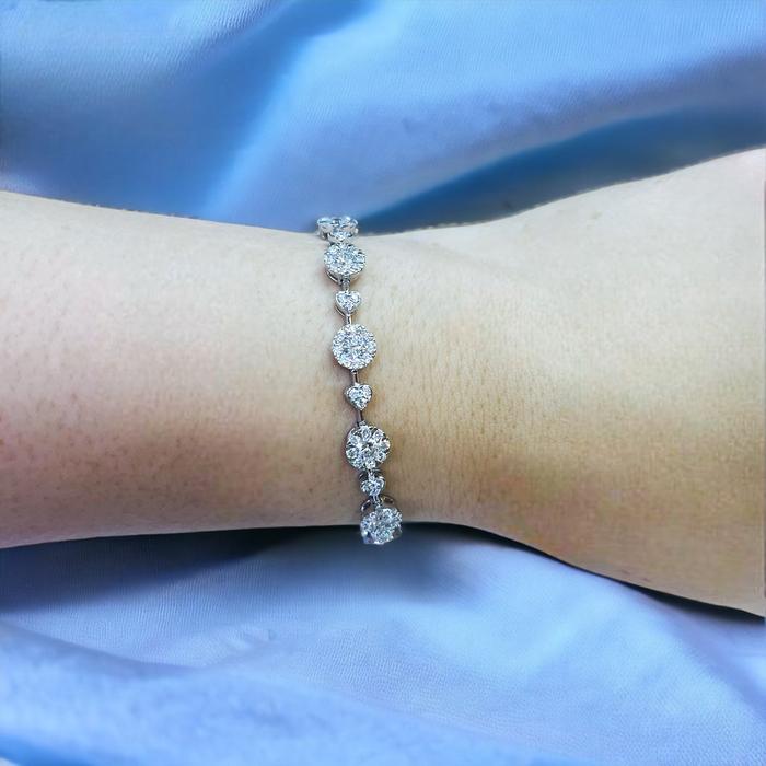 Tennis Round Heart Bracelet 18k white gold-Diamond Jewelry