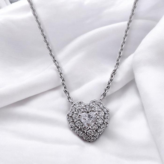 Heart diamond Necklace 18K white gold