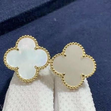 Magic alhambra vca mop earring /pendant 18K gold Diamond Jewelry