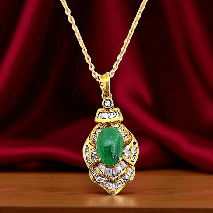 Liontin Giok Diamond 18K / Diamond Jewelry 27BLKV1030WP