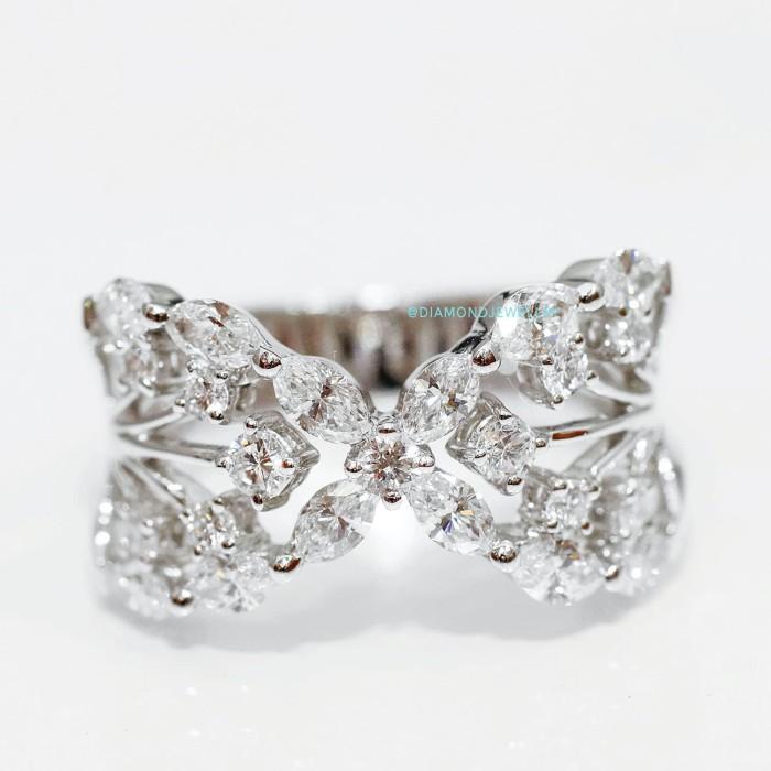 Linsy Diamond Ring - Cincin Berlian - 01030489 - Diamond Jewelry