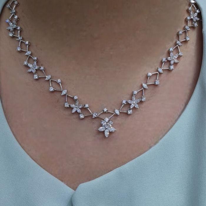 Flower Diamond Necklace 18K / Diamond Jewelry