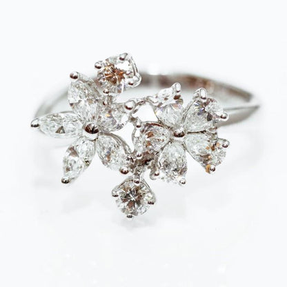 Flora Diamond Ring - Cincin Berlian - Diamond Jewelry - 01030525