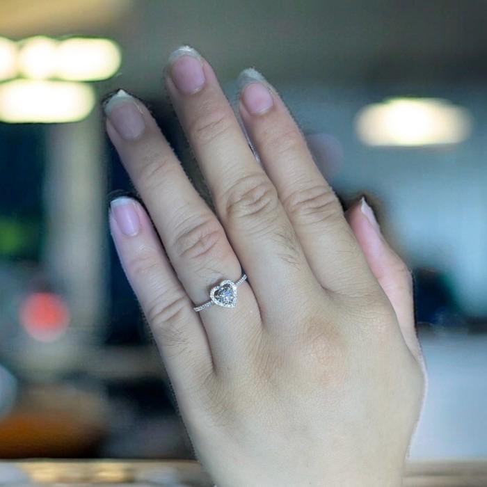 Heart solitaire liz diamond ring 18k-Diamond Jewelry