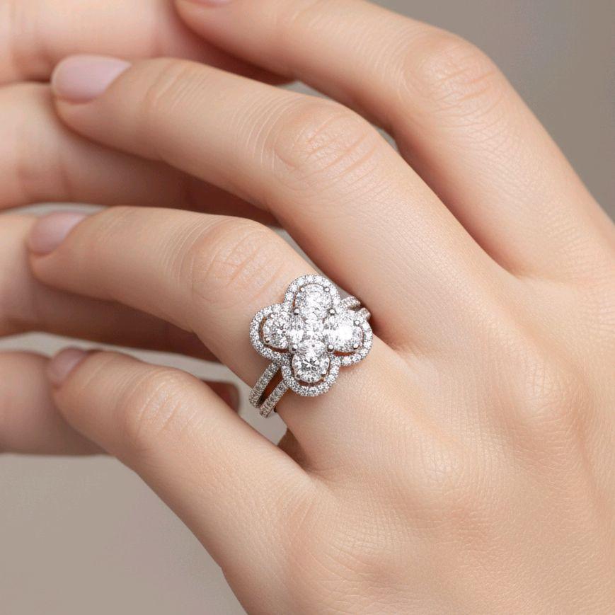 Flower Diamond Ring 18K / Cincin Bunga Diamond Jewelry / 4CB1335PP