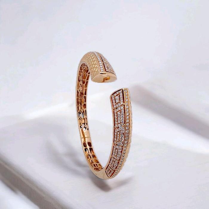 Coccopelli Diamond Bracelet 18K / Diamond Jewelry 9GBD42700RB