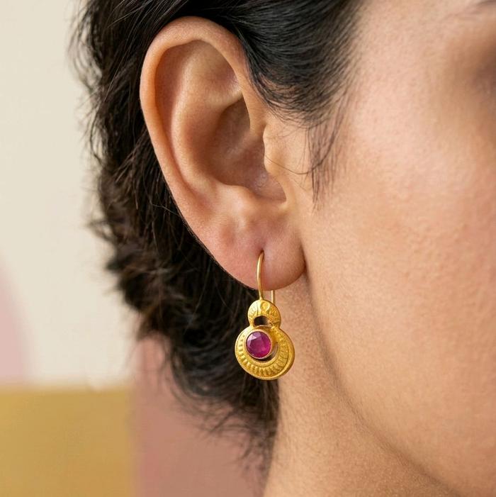 Small Ruby Vermeil Gold Earrings 23K / Anting Emas Ruby Vermeil Kecil 23K / Diamond Jewelry / 362AMSWP1